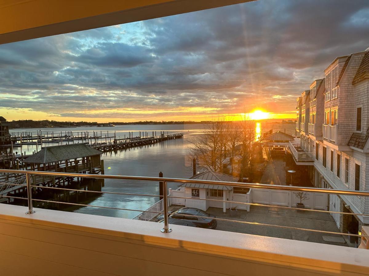Harborside Inn Newport Exteriör bild